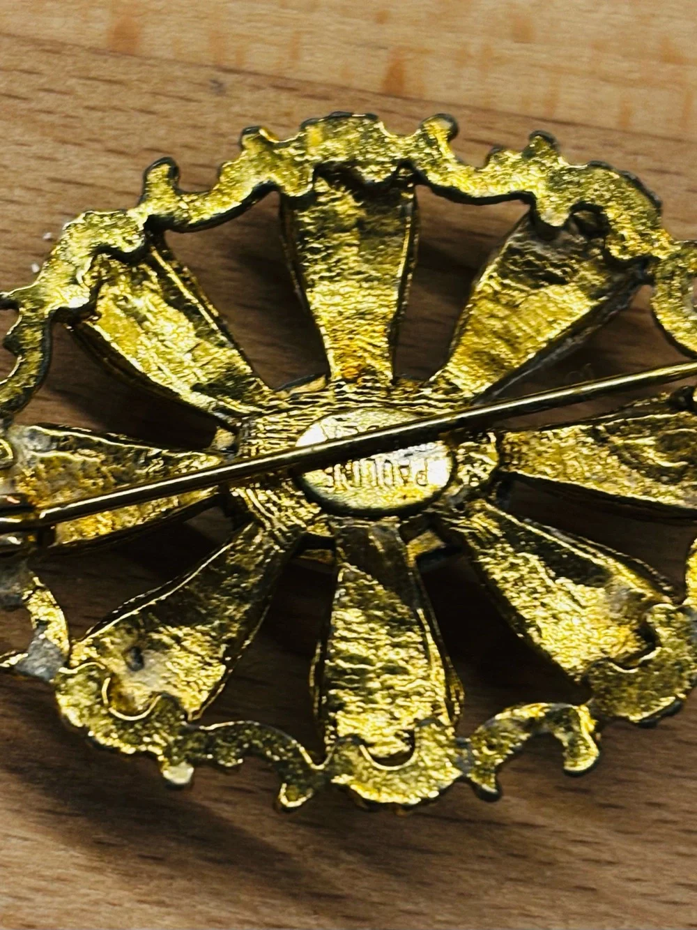 Vintage Gold-Flower Brooch with Opalescent Cabochon